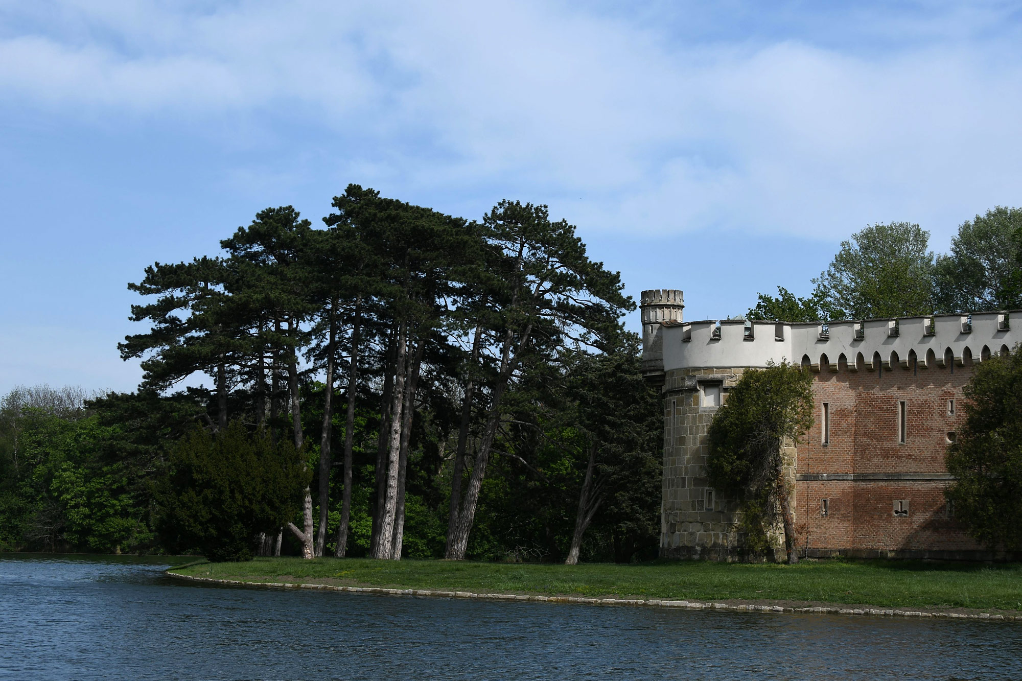 Laxenburg (Photo license: CC BY 2.0)